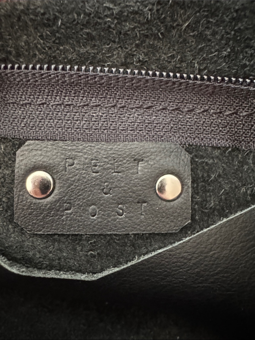Handmade leather belt bag/crossbody - Picture 4 of 6